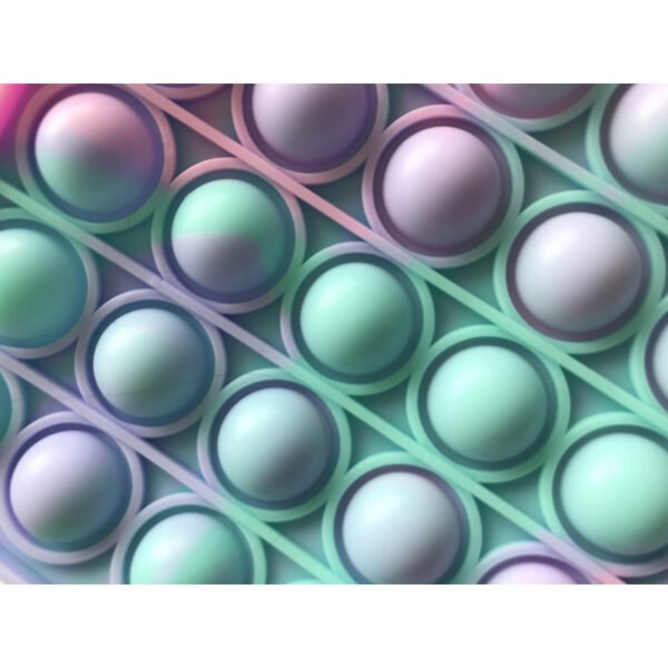 242 32572 detail web.jpg