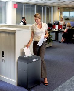 Rexel Destructeur de documents Mercury RDX1850, particules