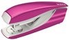 LEITZ Agrafeuse Nexxt WOW 5502, dans un carton, rose