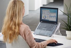 Fellowes Support pour ordinateur portable Clarity Series