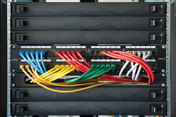 DIGITUS cache aveugle pour baies réseau et serveur 19" ,