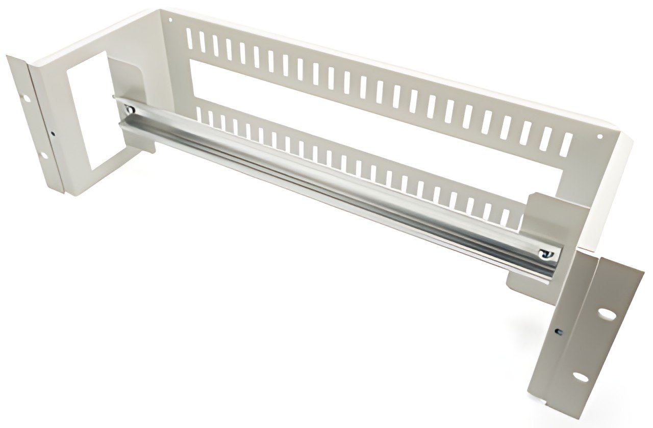 DIGITUS Support de rail DIN 19", avec rail DIN, 3 U