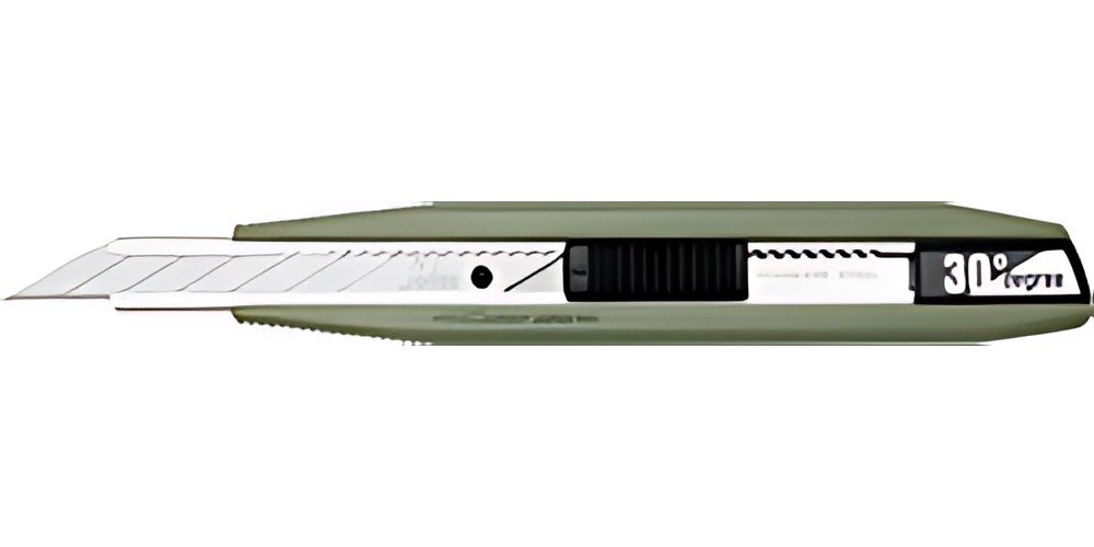 NT Cutter AR30D-LG, boîtier en plastique, leaf green